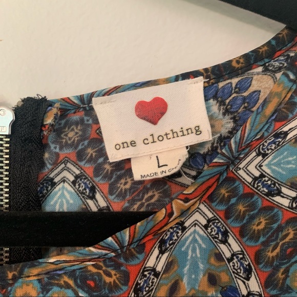 Boho hippie long sleeve mini dress. Lovely multi earth tone color print. - Picture 5 of 7